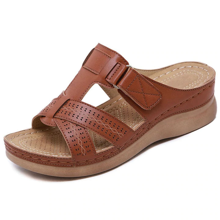 Comfy instapsandalen